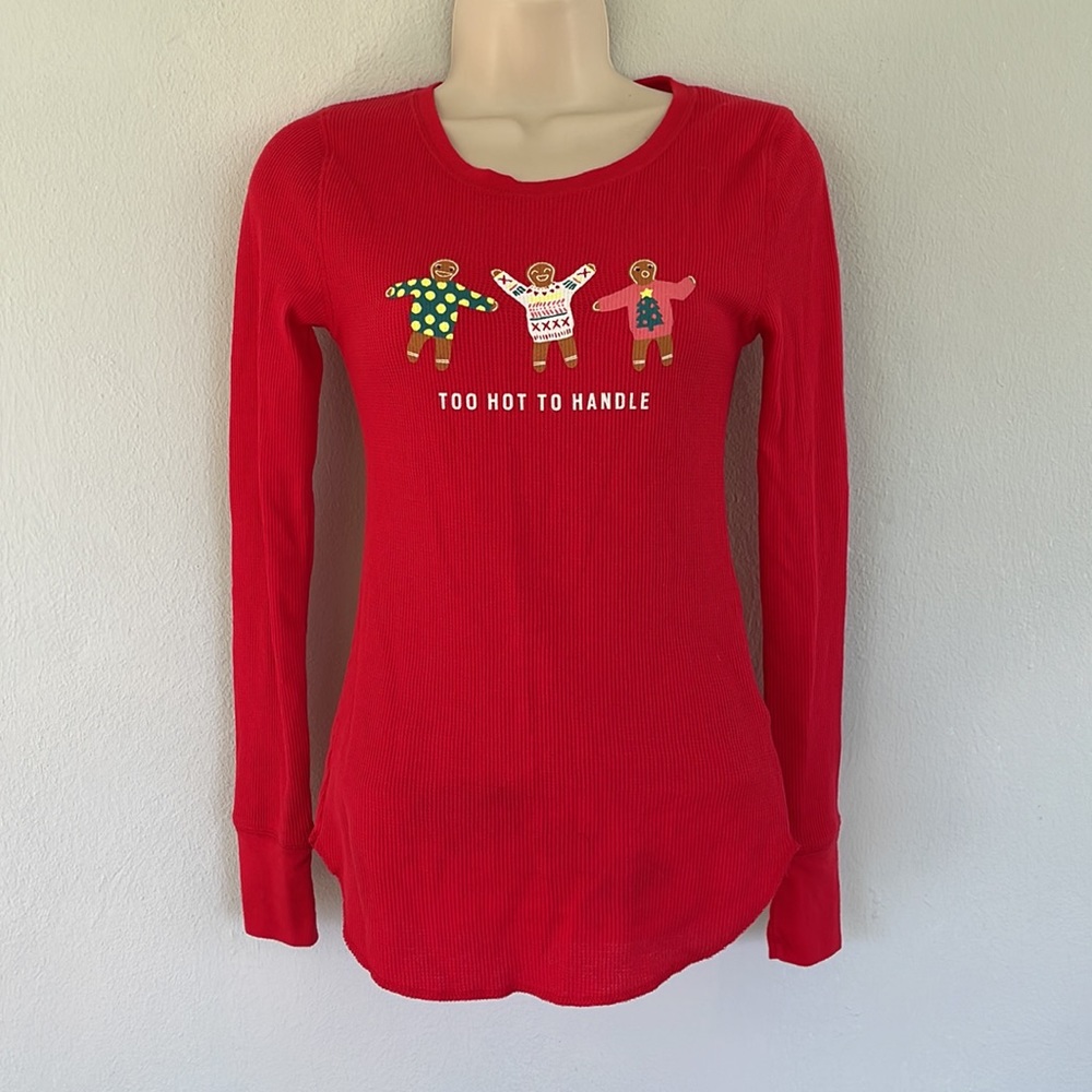Old Navy too hot to handle red Christmas gingerbread thermal waffle top size XS - Picture 2 of 8